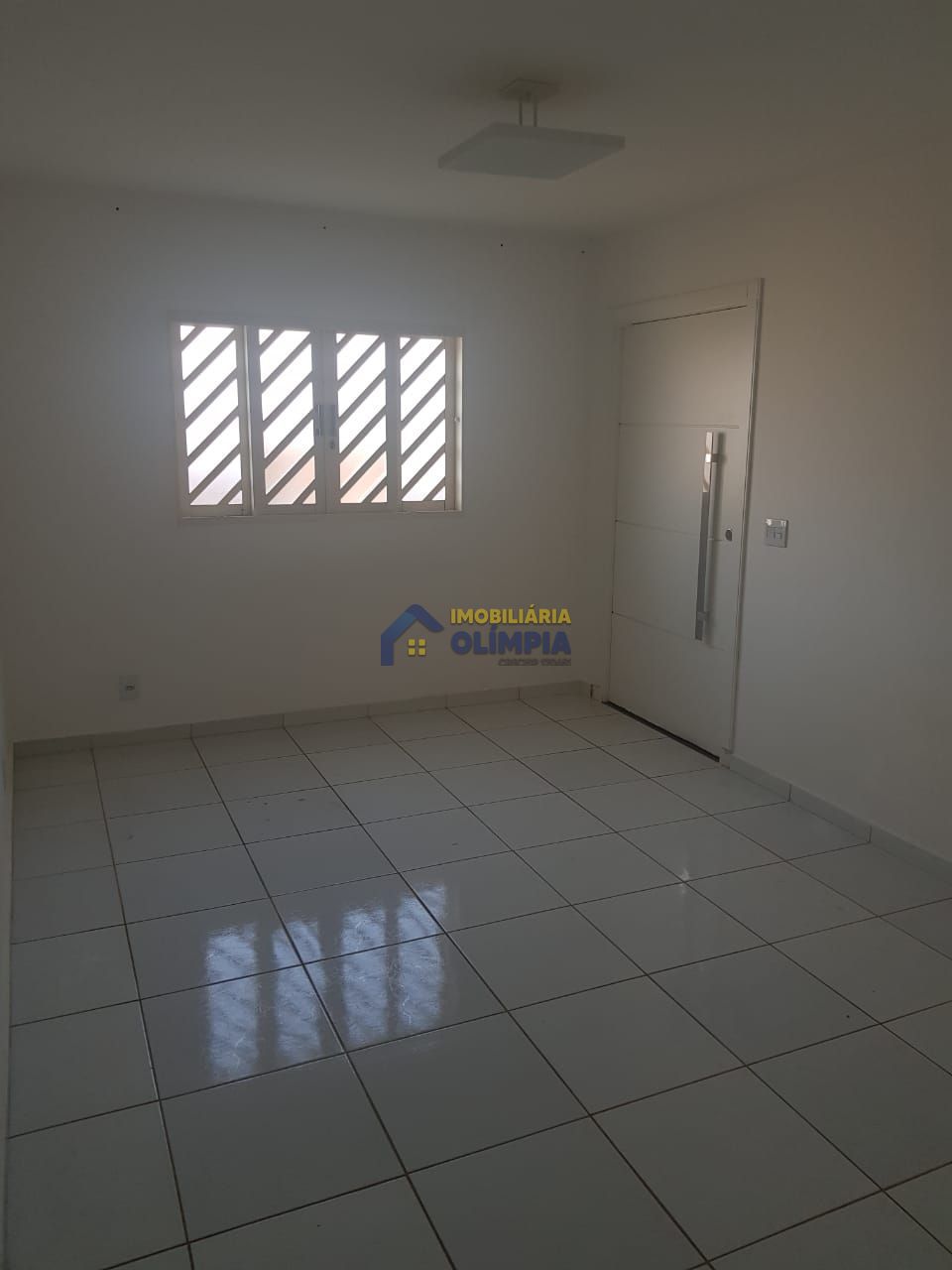 Casa à venda com 3 quartos, 148m² - Foto 4