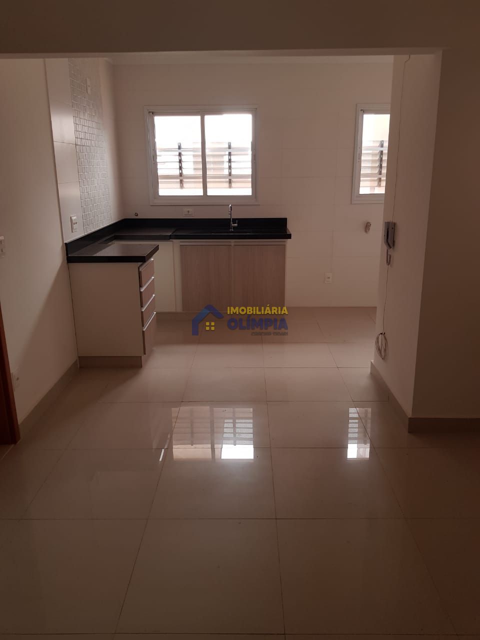 Apartamento para alugar com 3 quartos, 89m² - Foto 4