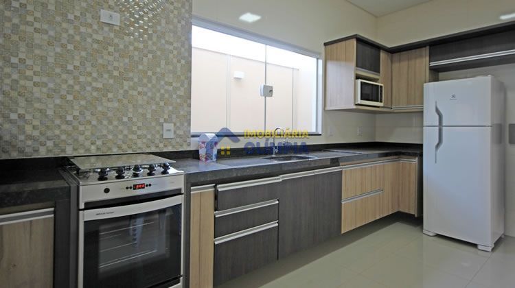 Casa à venda com 3 quartos, 163m² - Foto 5