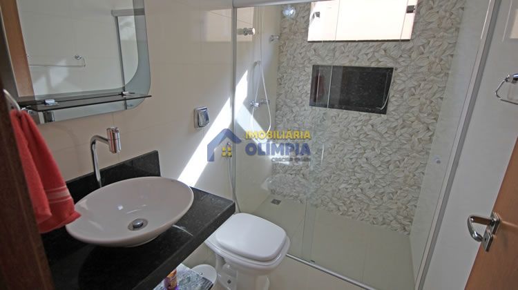 Casa à venda com 3 quartos, 163m² - Foto 8