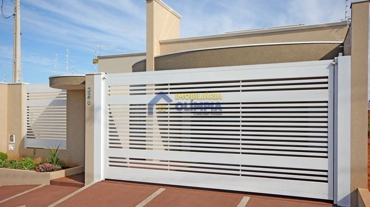 Casa à venda com 3 quartos, 163m² - Foto 4