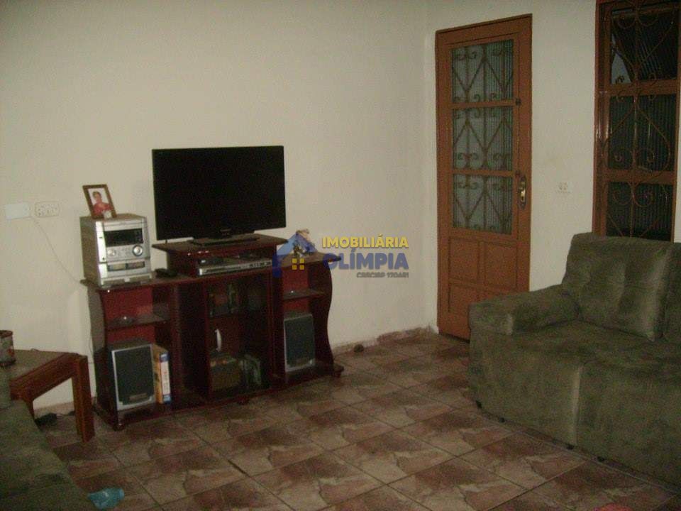 Casa à venda com 3 quartos, 1m² - Foto 5