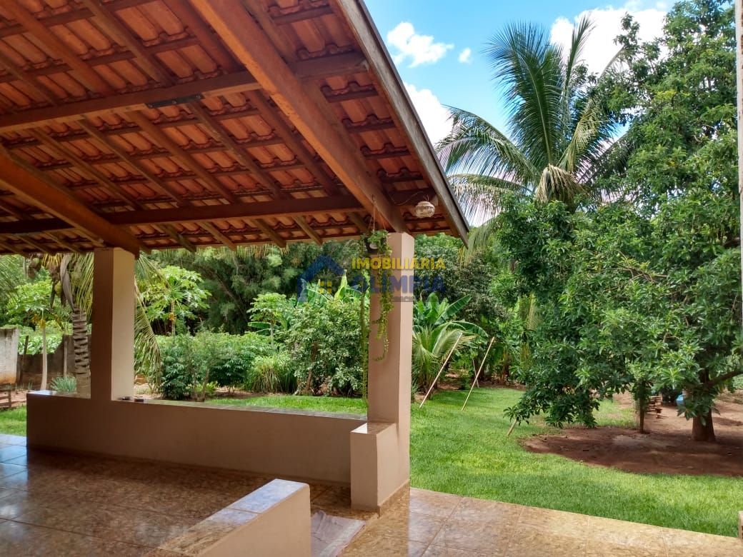 Fazenda à venda com 2 quartos, 500m² - Foto 1