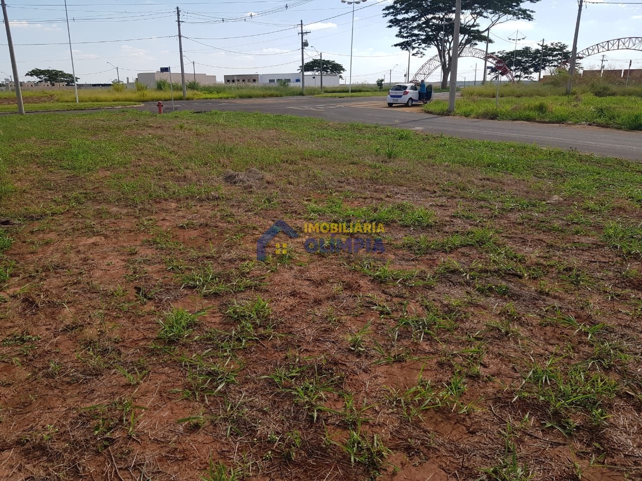 Terreno para alugar, 360m² - Foto 1