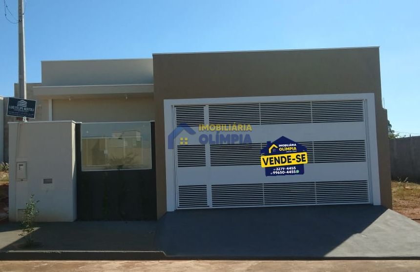 Casa à venda com 3 quartos, 146m² - Foto 1