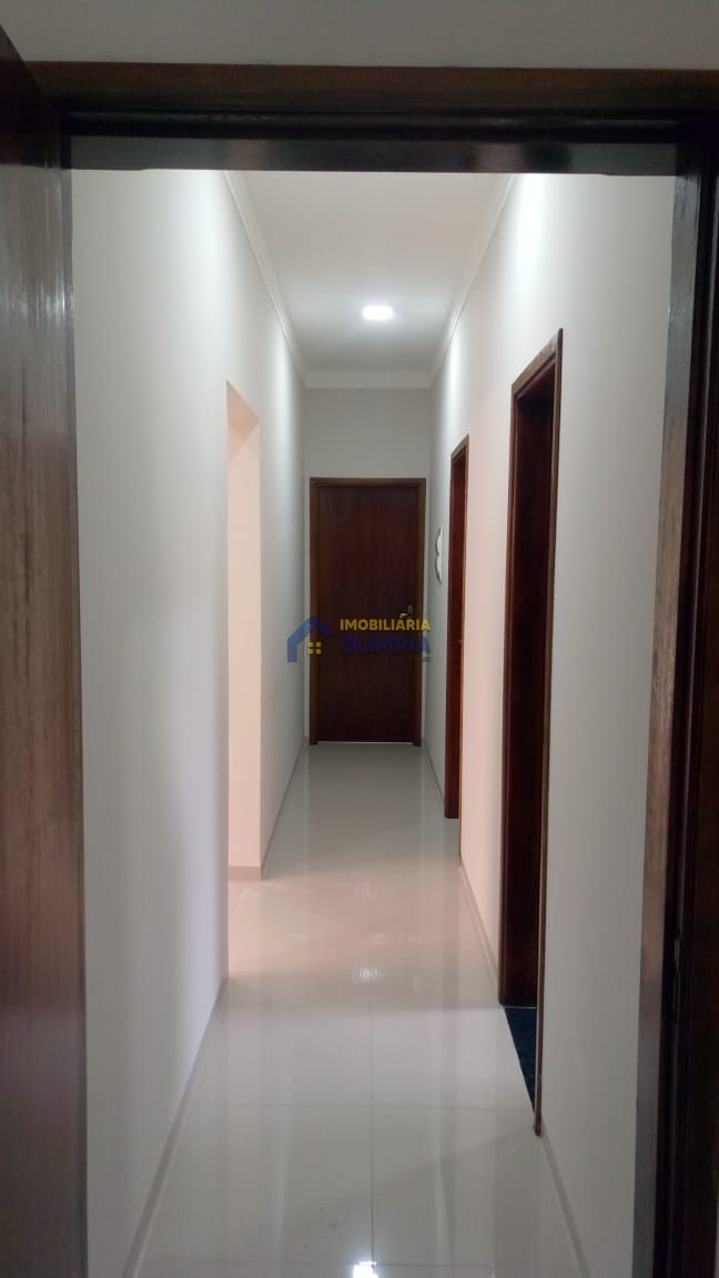 Casa à venda com 3 quartos, 200m² - Foto 13