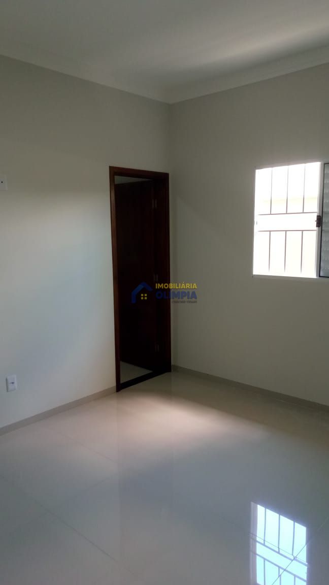 Casa à venda com 3 quartos, 200m² - Foto 16