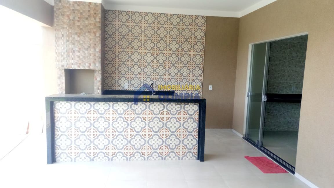 Casa à venda com 3 quartos, 200m² - Foto 9