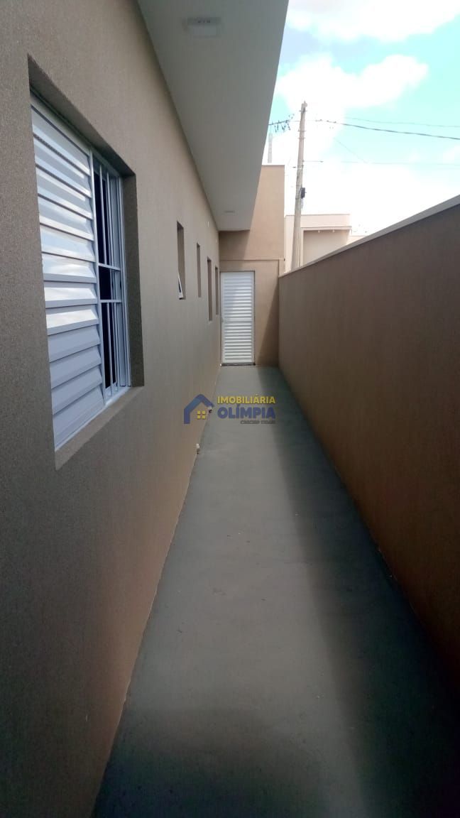 Casa à venda com 3 quartos, 200m² - Foto 10