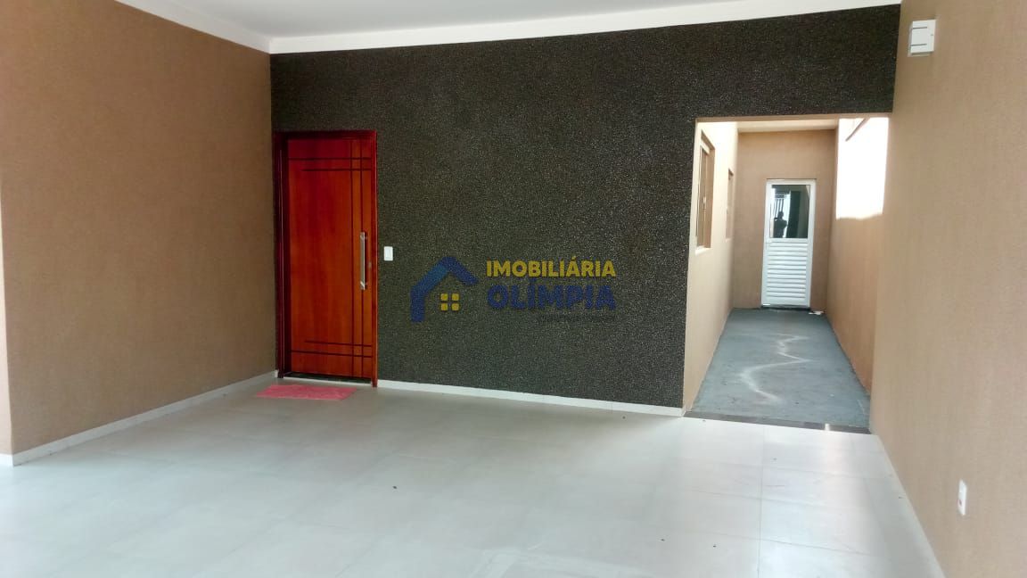 Casa à venda com 3 quartos, 200m² - Foto 2