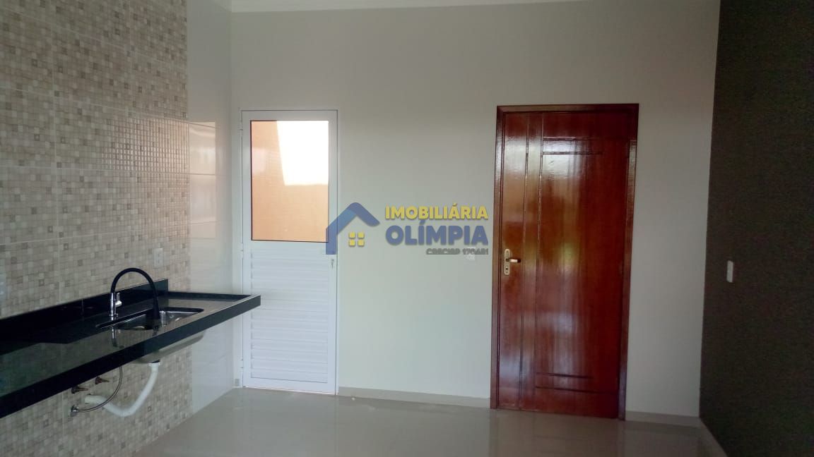 Casa à venda com 3 quartos, 200m² - Foto 6