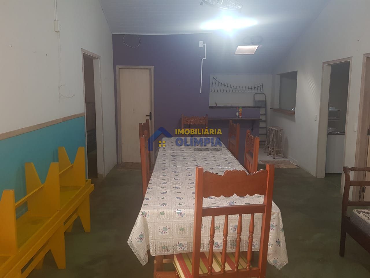 Casa à venda com 4 quartos, 148m² - Foto 1