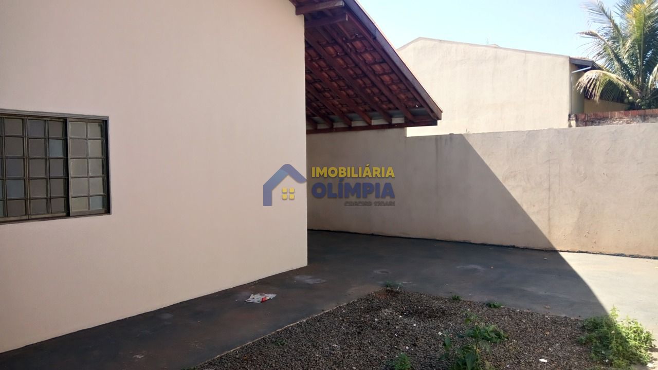 Casa à venda com 2 quartos, 70m² - Foto 9