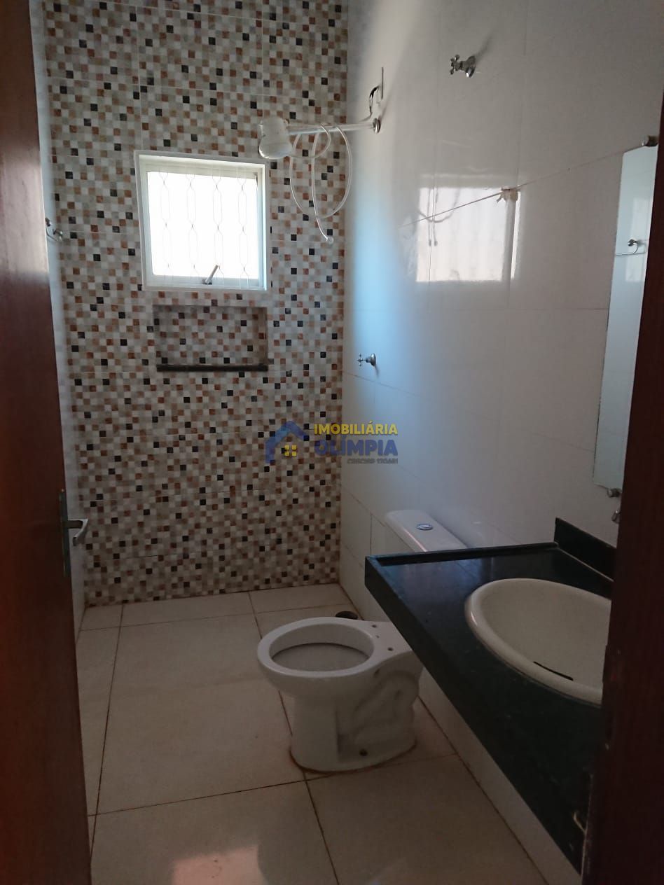 Casa à venda com 2 quartos, 70m² - Foto 5