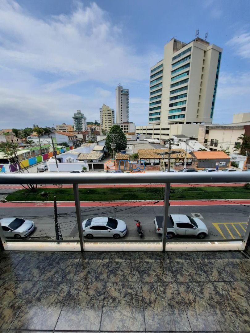 Apartamento à venda com 3 quartos, 120m² - Foto 2