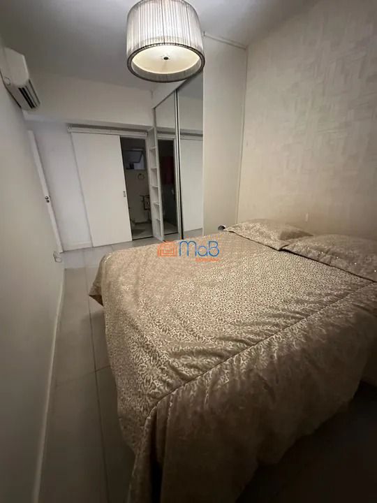 Apartamento à venda com 2 quartos, 70m² - Foto 10