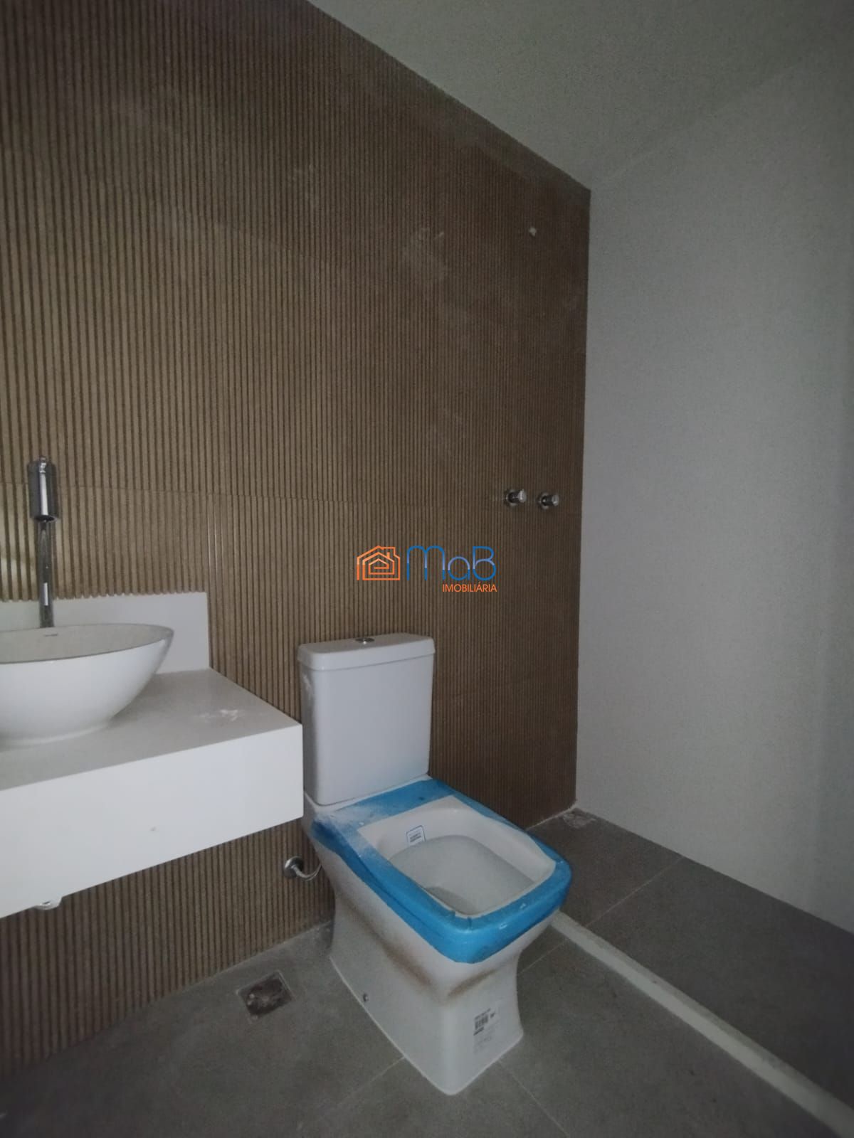 Apartamento à venda com 3 quartos, 140m² - Foto 6