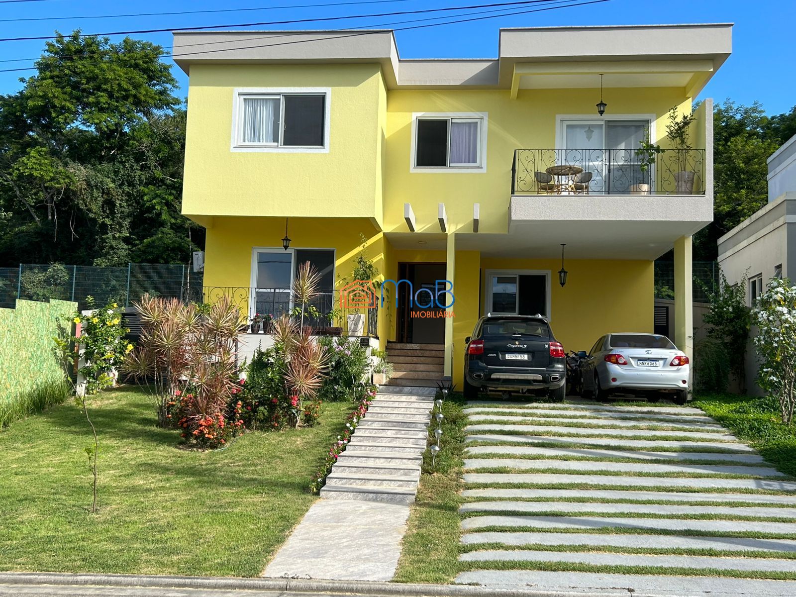 Casa com 4 quartos no Condomínio Alphaville