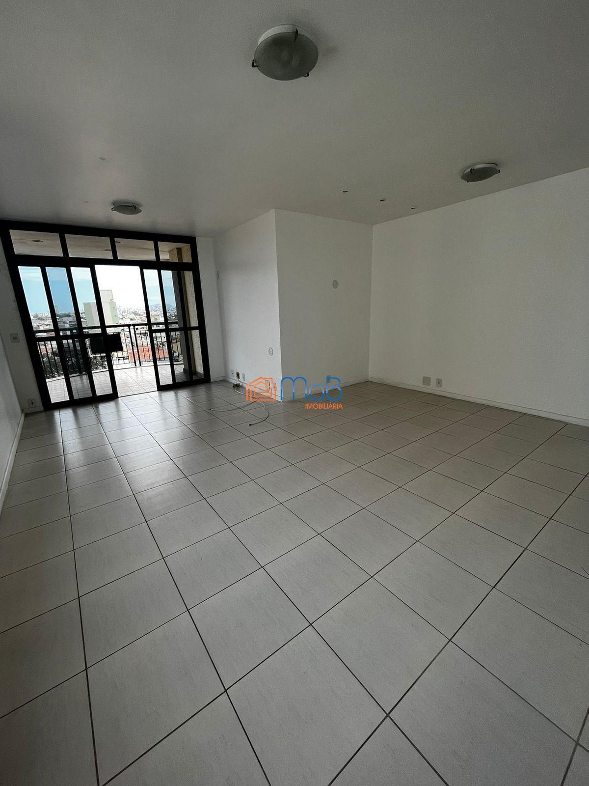 Apartamento à venda com 3 quartos, 120m² - Foto 12