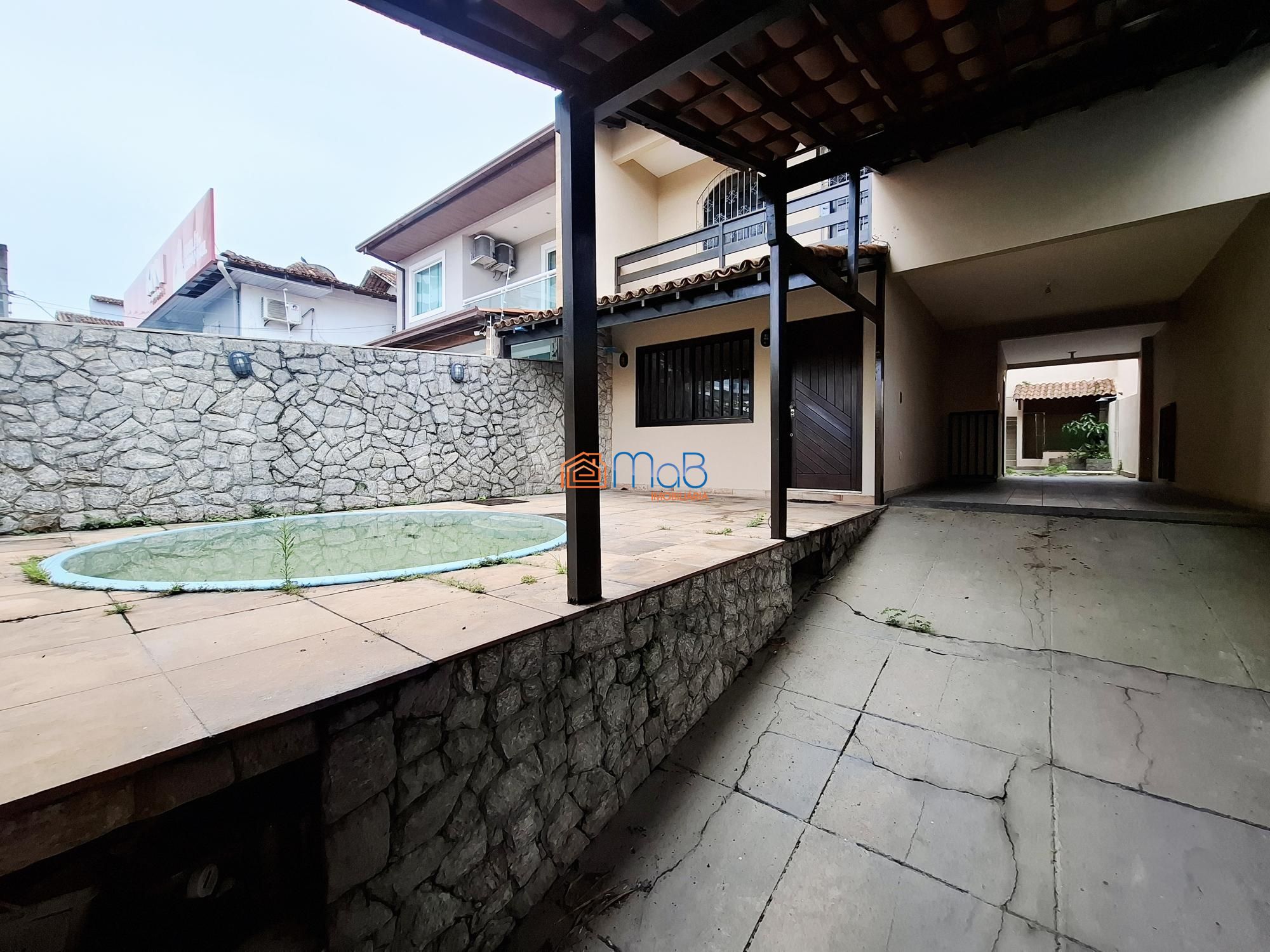 Casa, 4 quartos, 124 m² - Foto 1