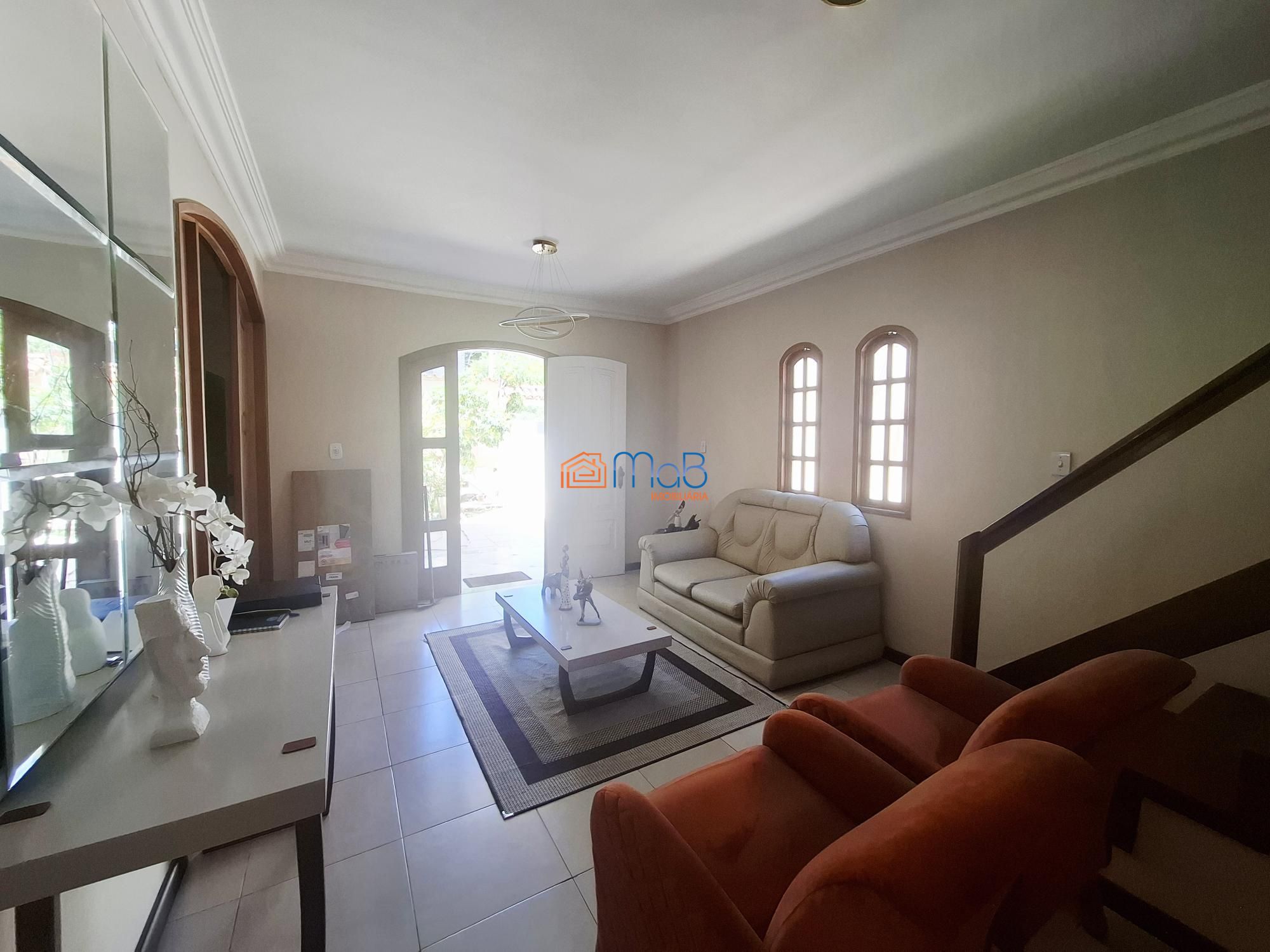 Casa, 6 quartos, 250 m² - Foto 3