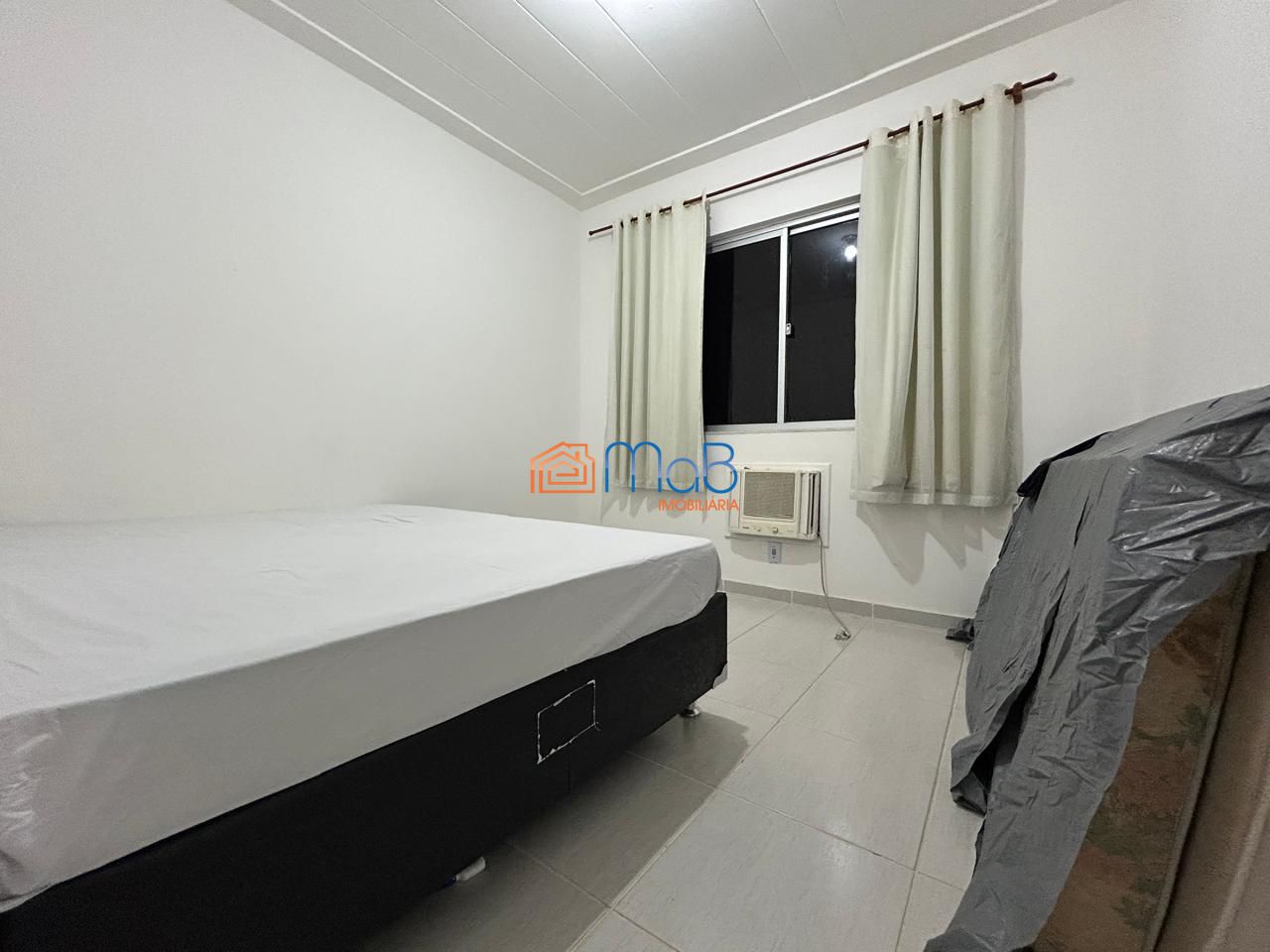 Apartamento mobiliado com 2 quartos no cond. Sítio das garça