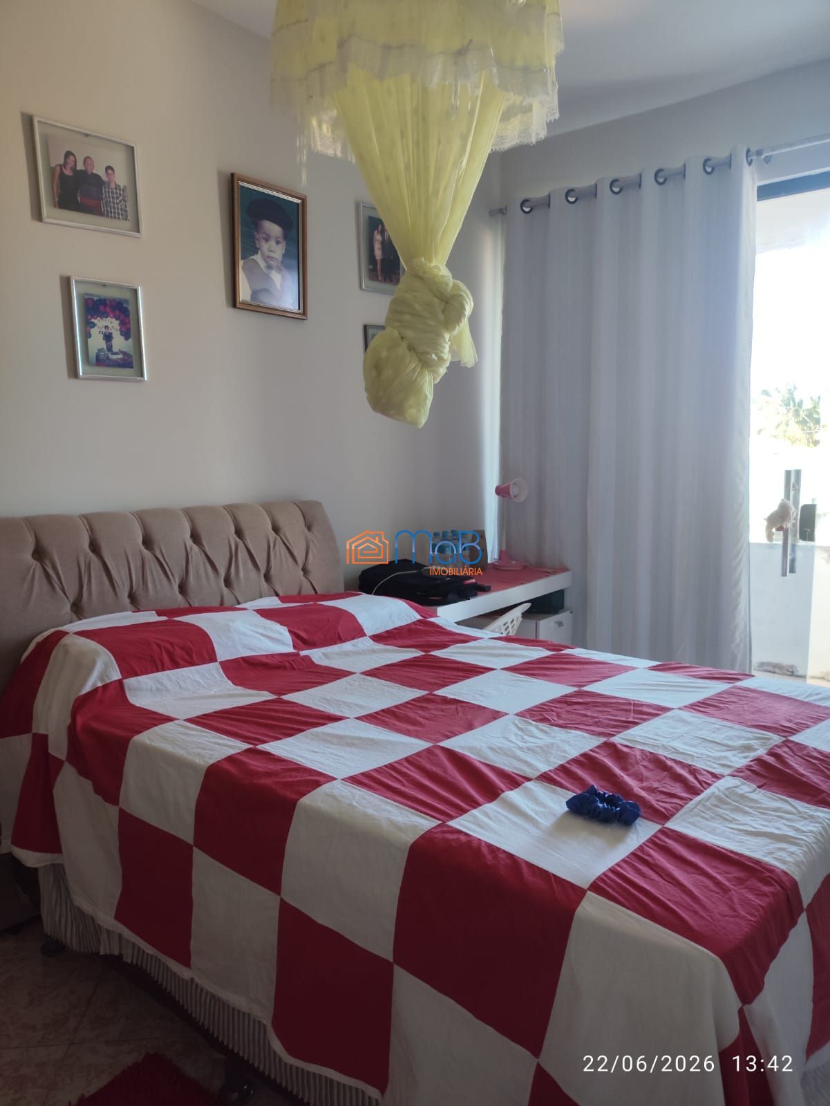 Casa ampla com 4 suítes, quintal e garagem para 4 carros – terreno de 350m²