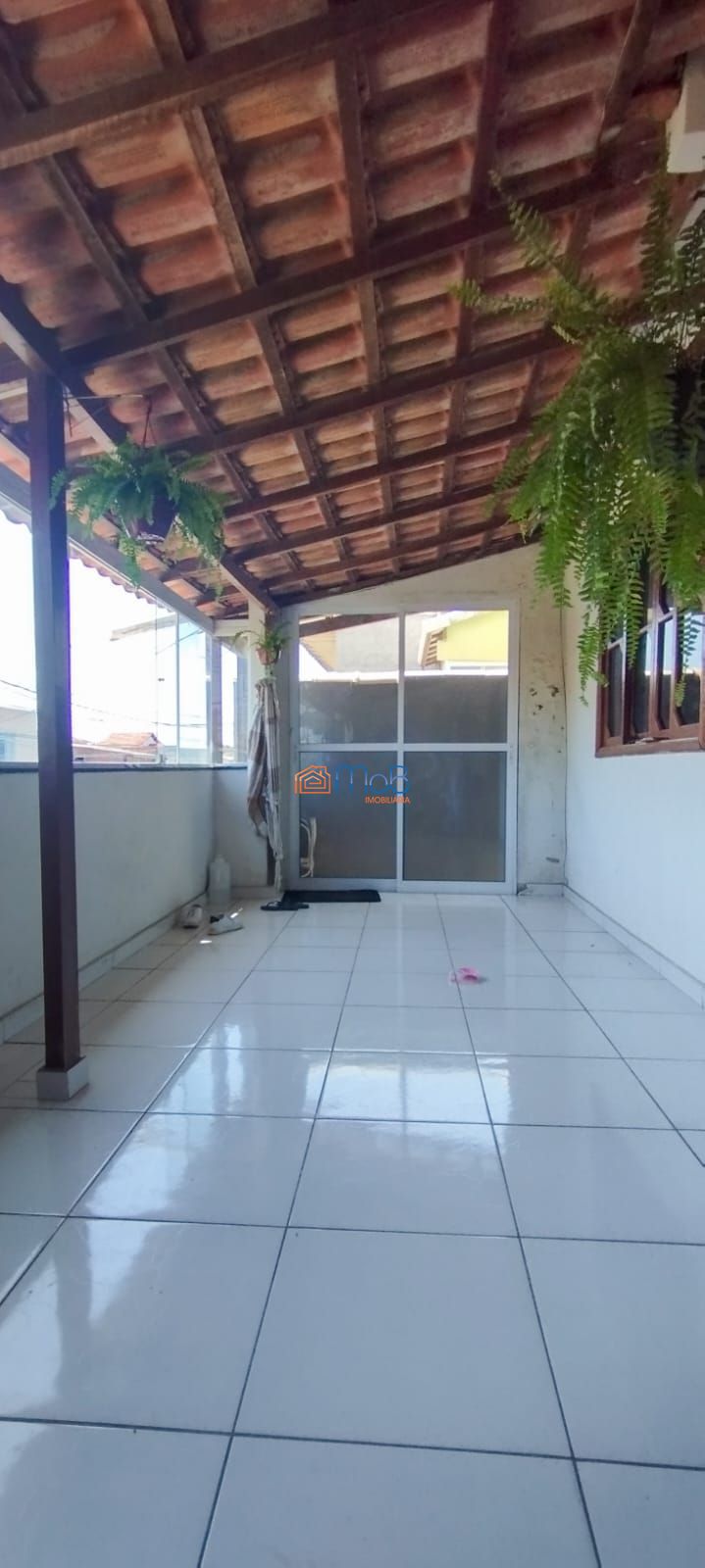 Casa à venda com 3 quartos, 230m² - Foto 3