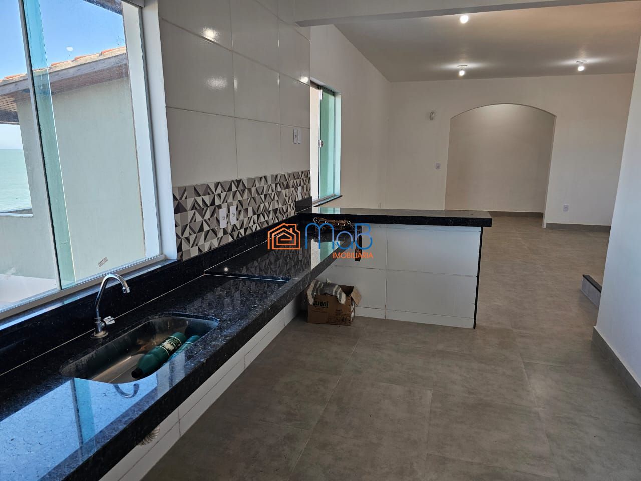 Casa à venda com 3 quartos, 150m² - Foto 12