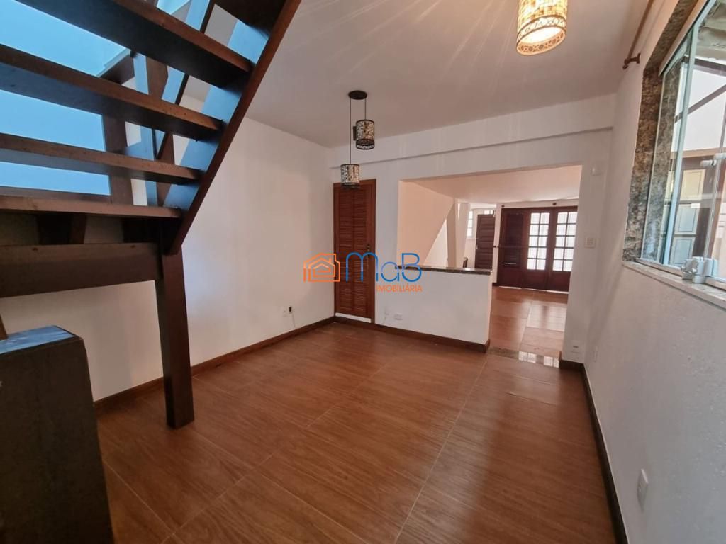 Casa à venda com 3 quartos, 158m² - Foto 11