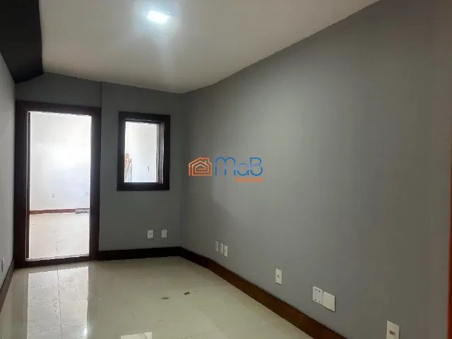 Casa de Condomínio à venda com 6 quartos, 290m² - Foto 9