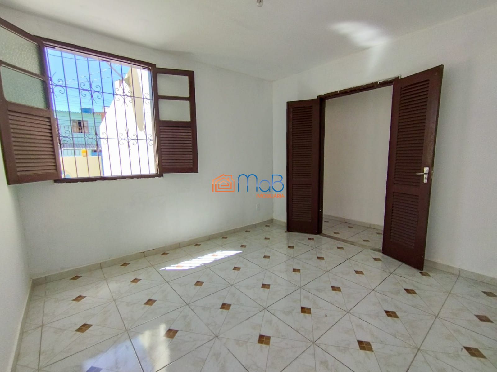 Casa com 3 quartos no Cajueiros e Quintal
