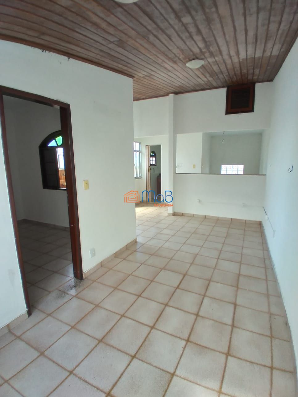 Apartamento à venda com 3 quartos, 150m² - Foto 1