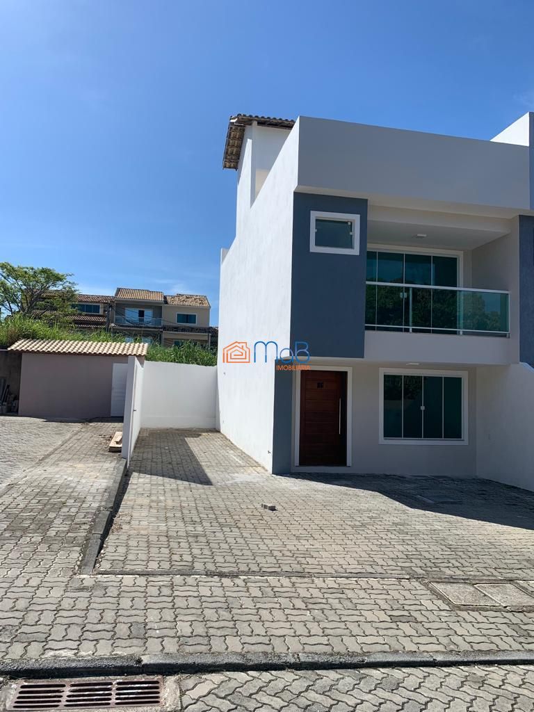 Casa à venda com 3 quartos, 110m² - Foto 2