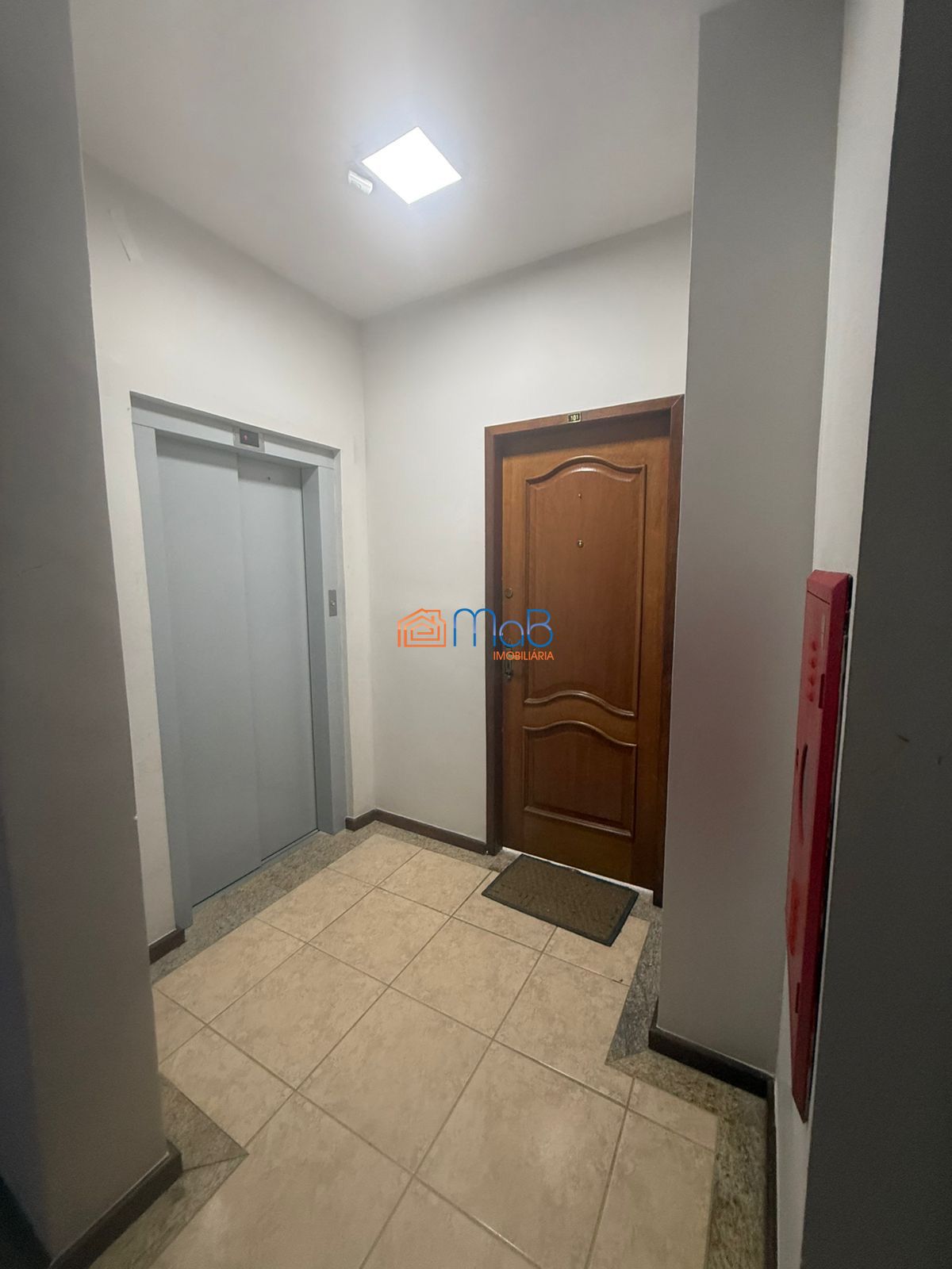 Excelente apartamento 3 quartos nos Cavaleiros