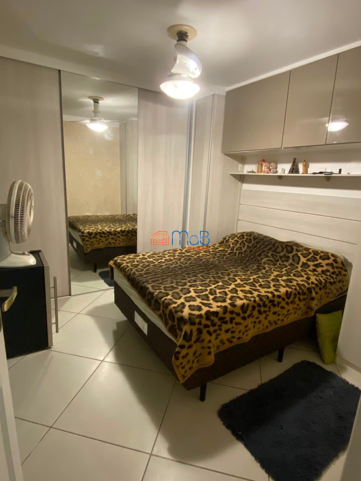 Casa 2 quartos , com garagem no centro de macaé