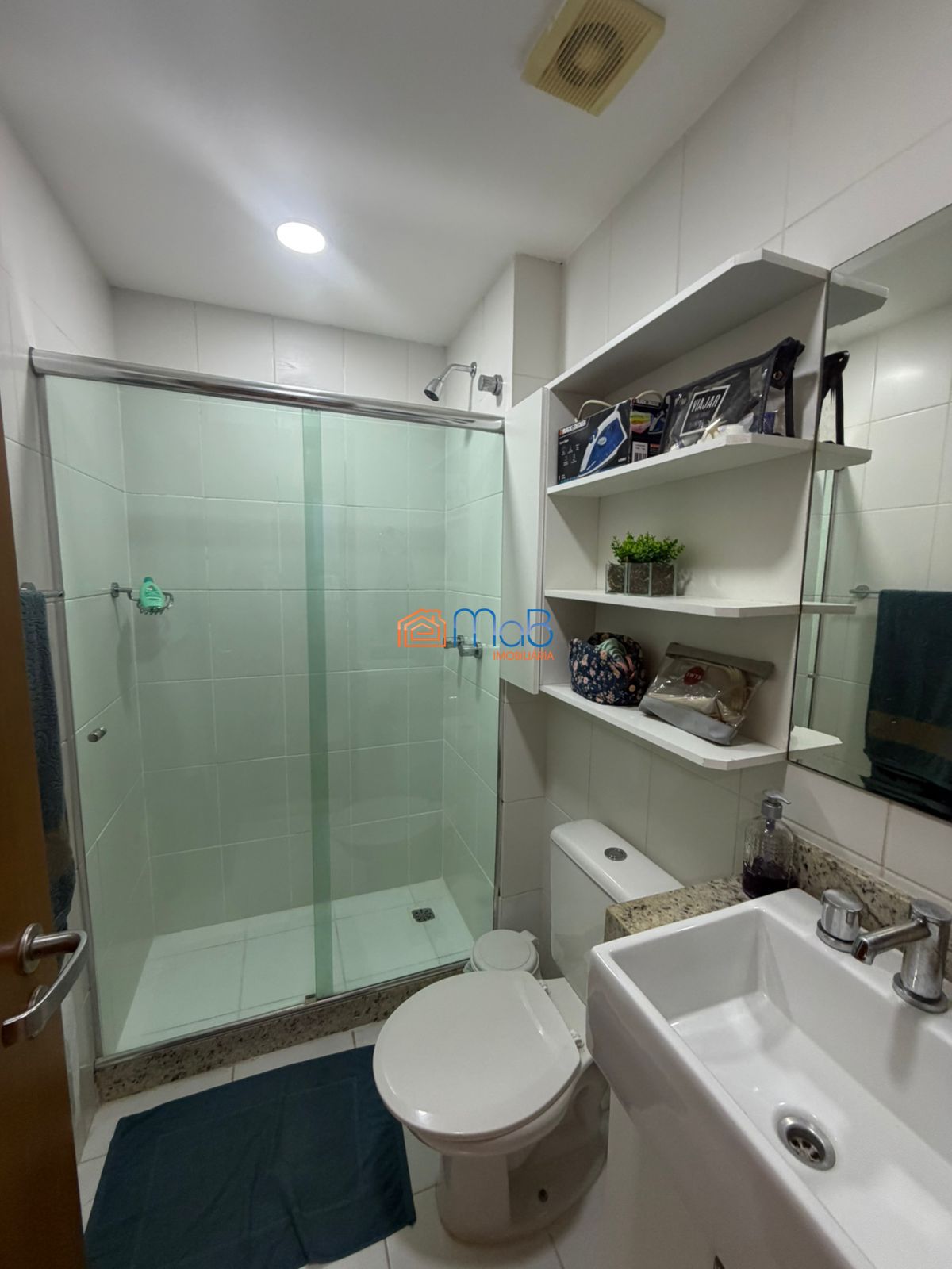 Apartamento Frente Mar 3 Quartos e 2 Suítes Praia dos Cavaleiros.