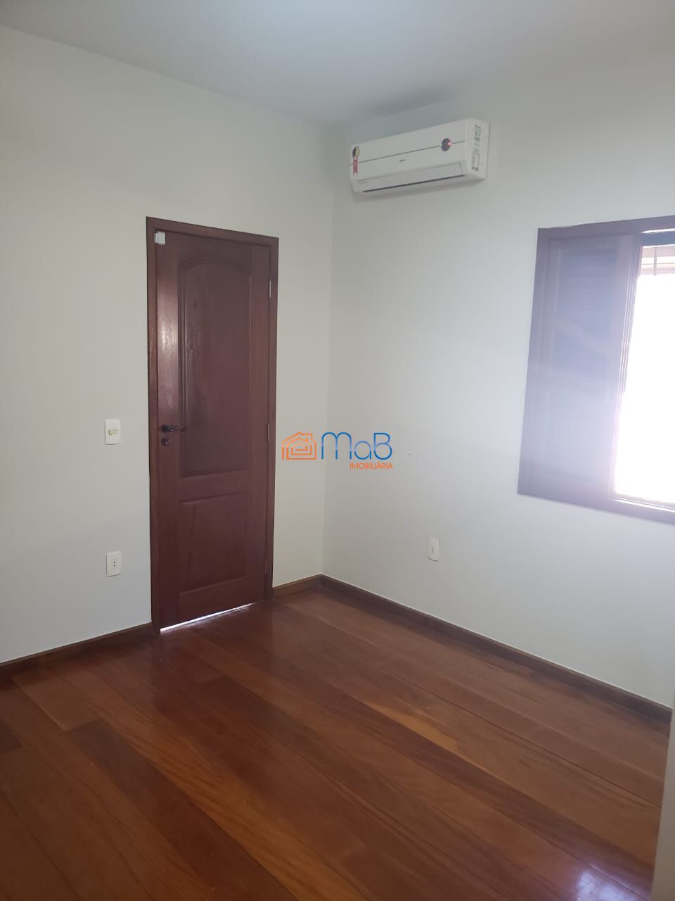 Casa, 3 quartos, 260 m² - Foto 5