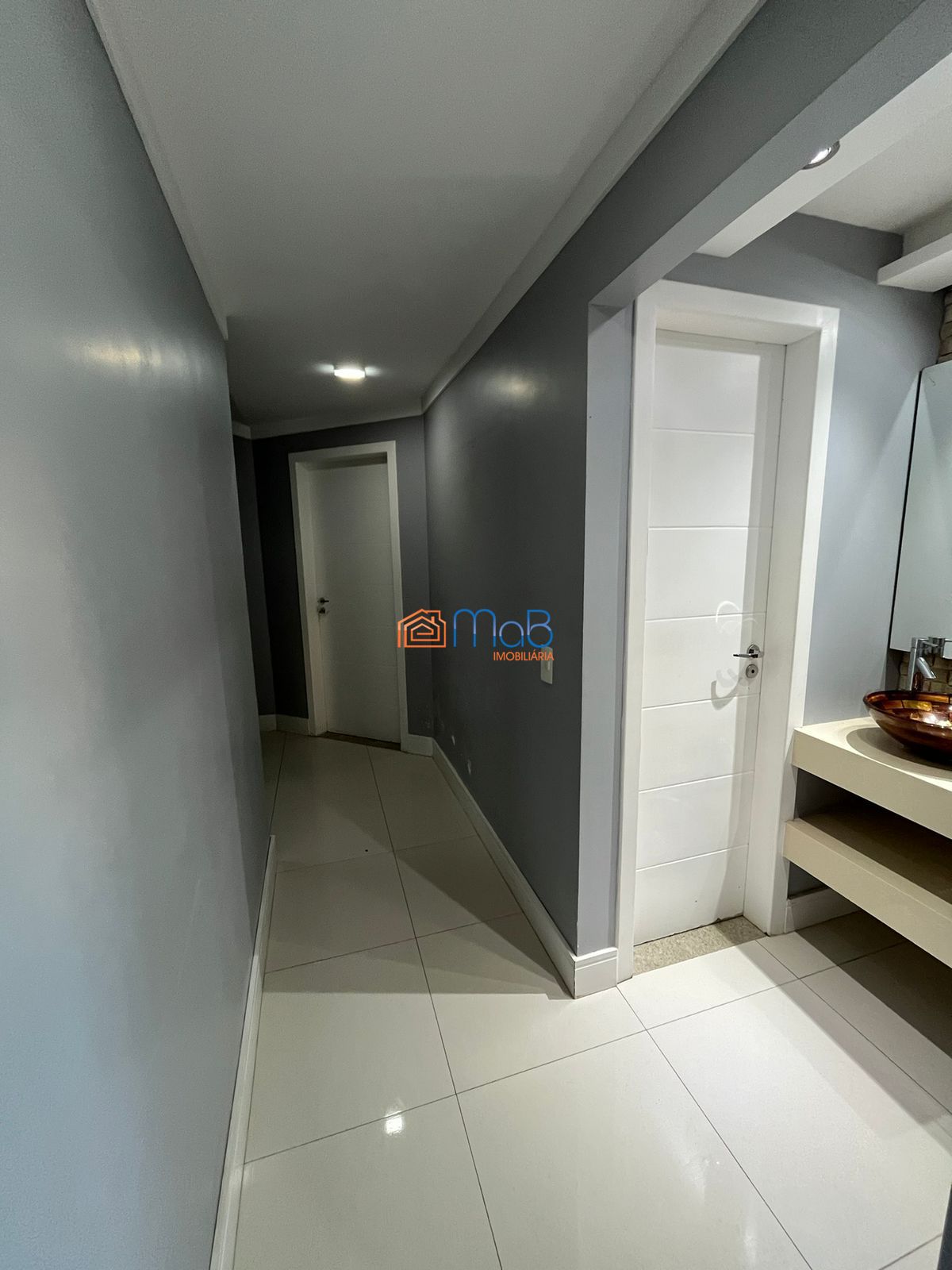 Casa de Alto Padrão com 3 Suítes, Energia Solar e Lazer Completo – Vale 3