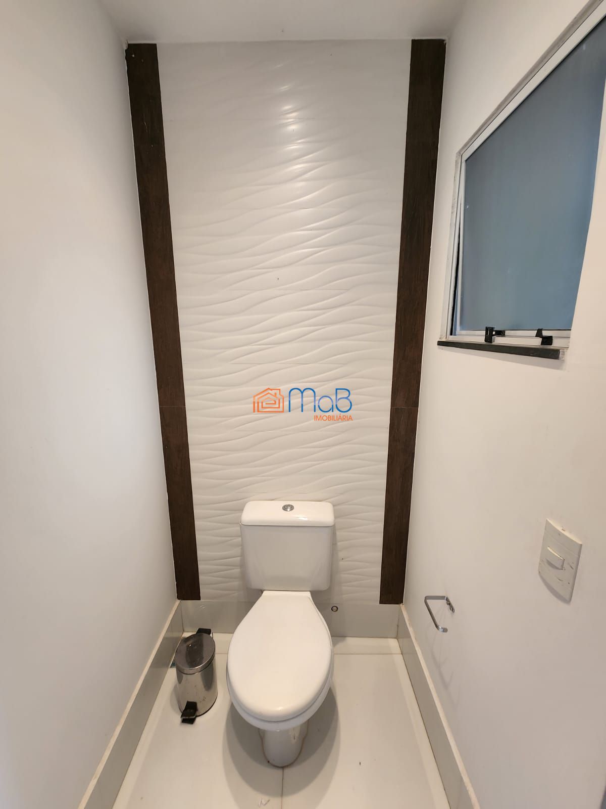 Linda Casa com 03 quartos a venda no Jardim Santo Antônio