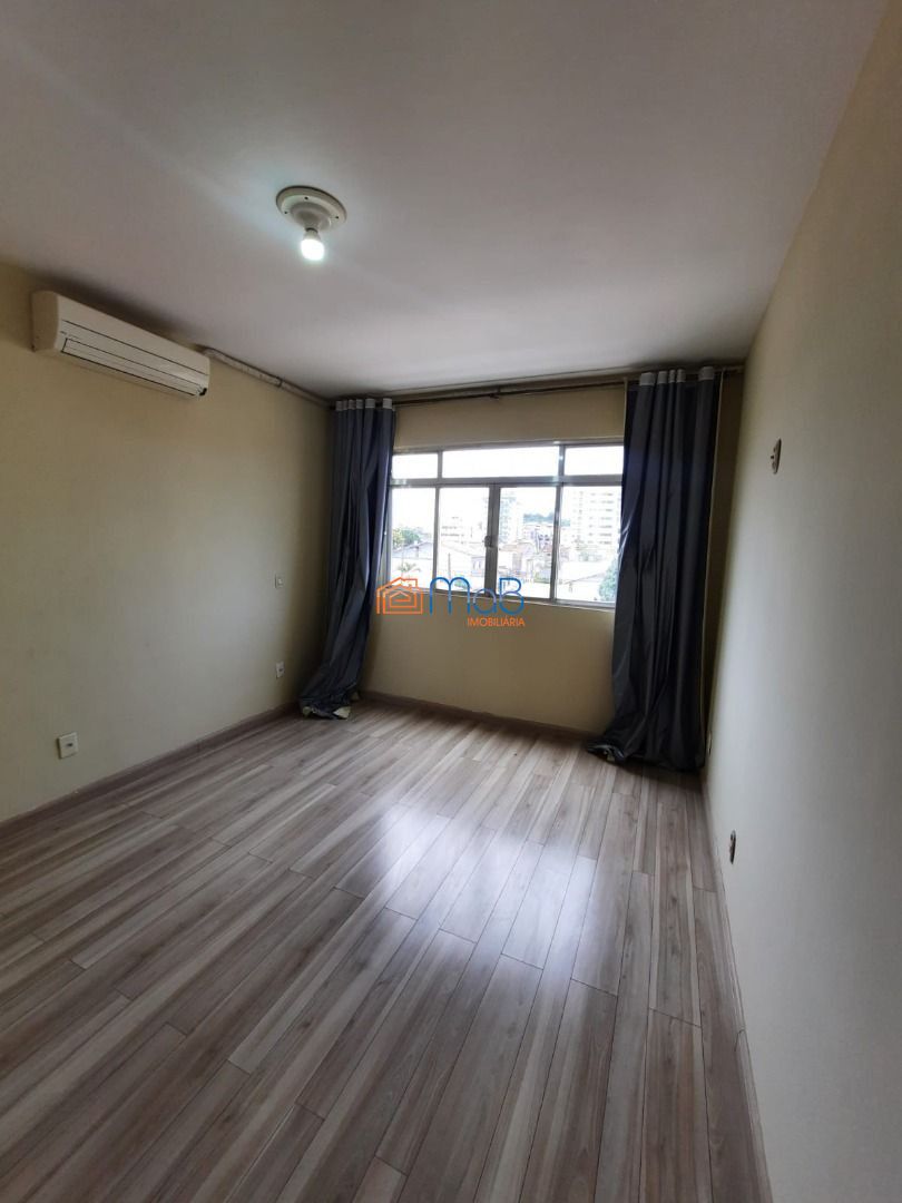 Apartamento à venda com 3 quartos, 120m² - Foto 14