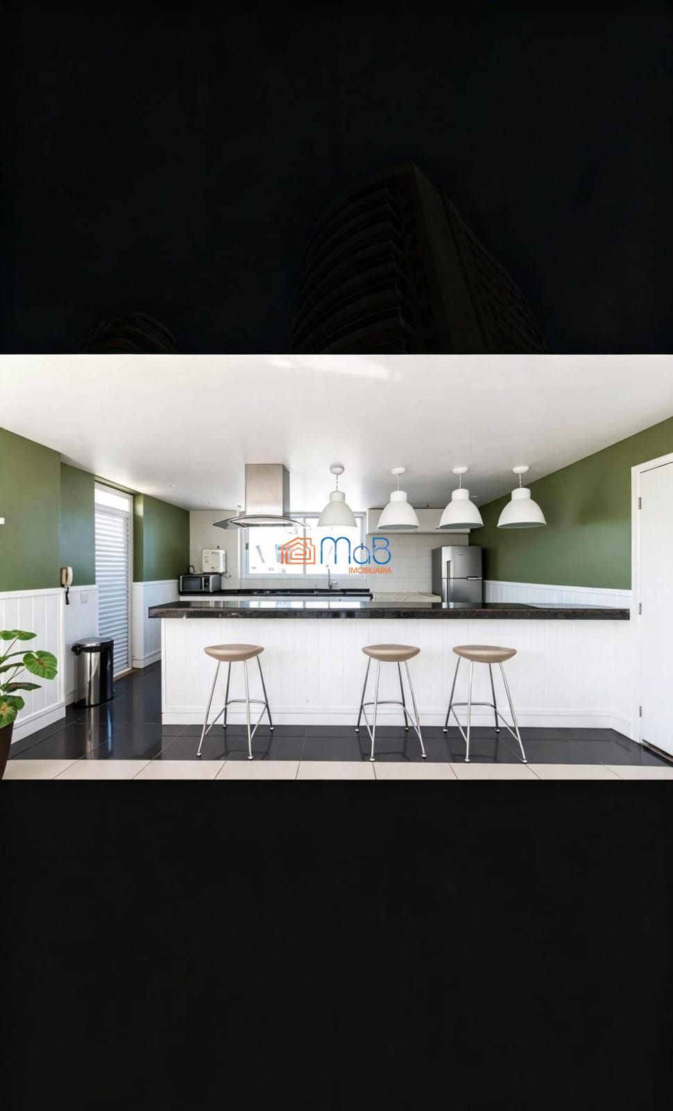 Apartamento 2 dormitórios à venda Imbetiba Macaé/RJ