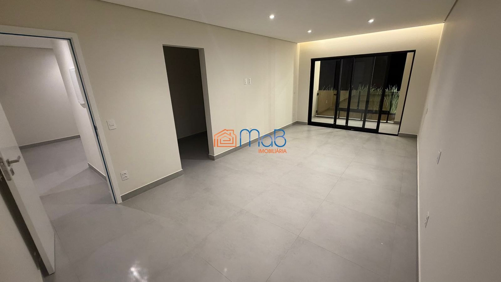 Casa de alto padrão em macaé, no condomínio residencial do b