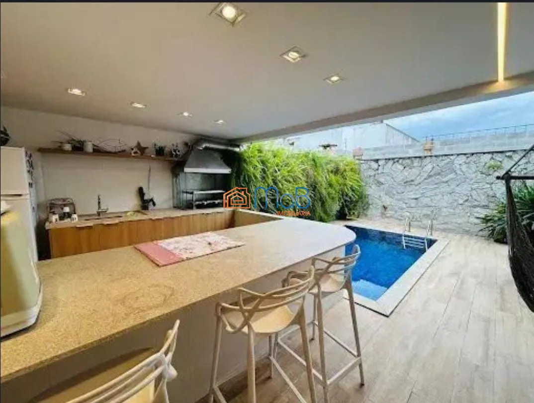 Apartamento, 3 quartos, 160 m² - Foto 1