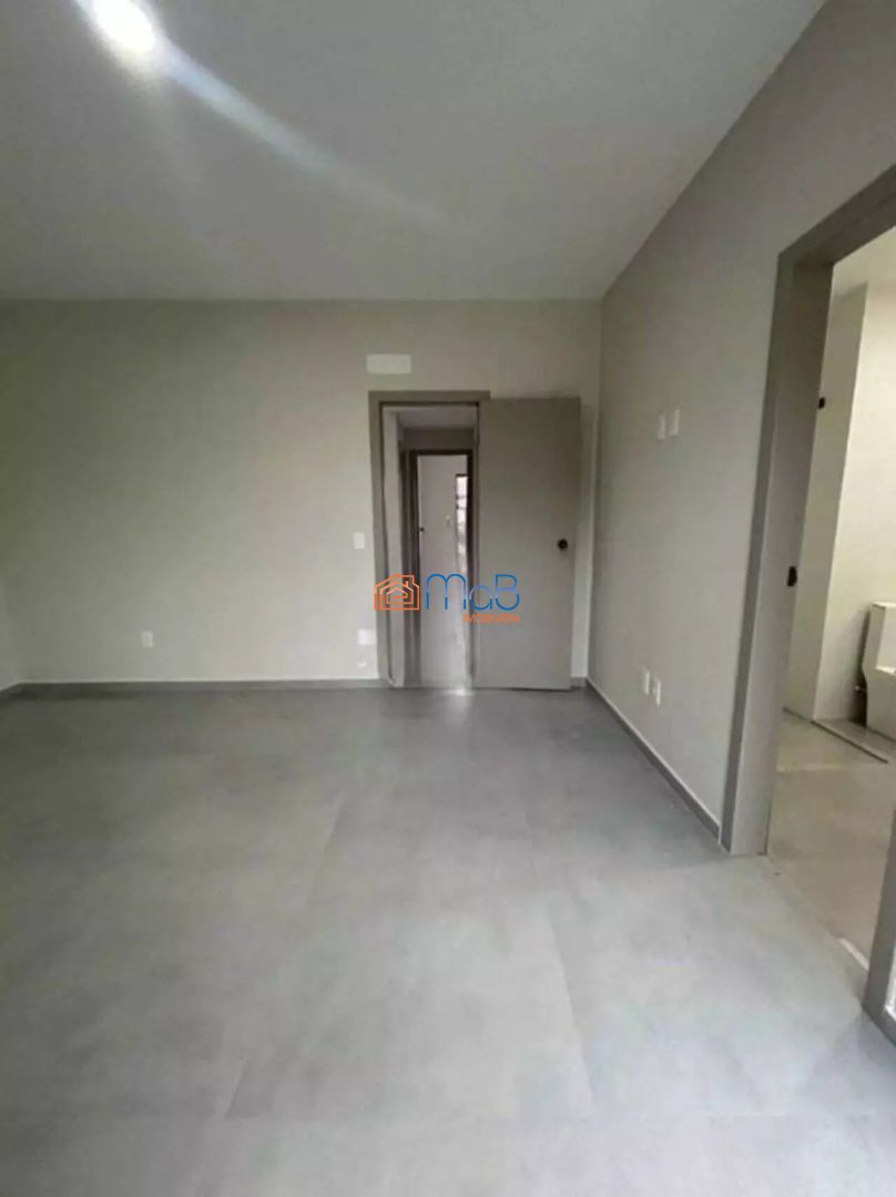 Apartamento à venda com 3 quartos, 144m² - Foto 5