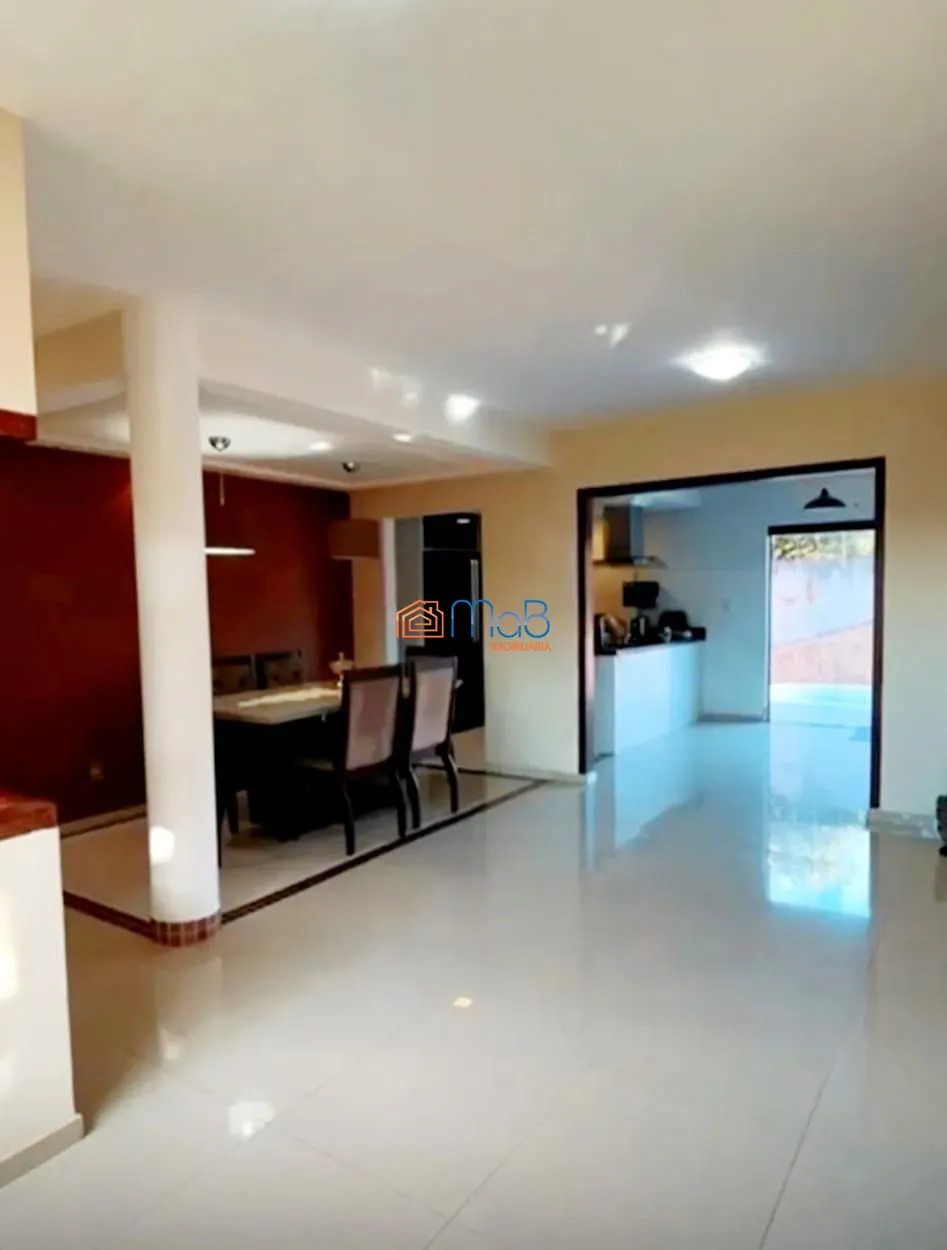 Casa, 5 quartos, 291 m² - Foto 4