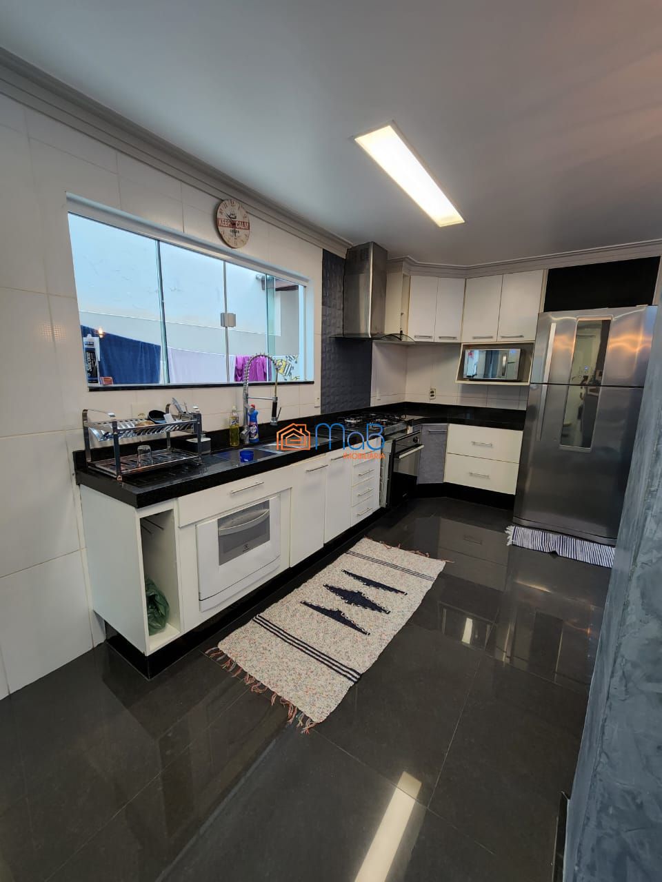 Linda Casa com 03 quartos a venda no Jardim Santo Antônio