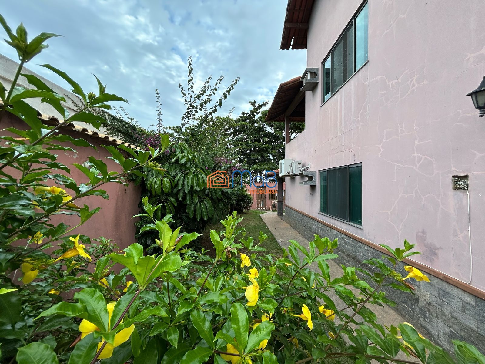 Casa, 5 quartos, 312 m² - Foto 3