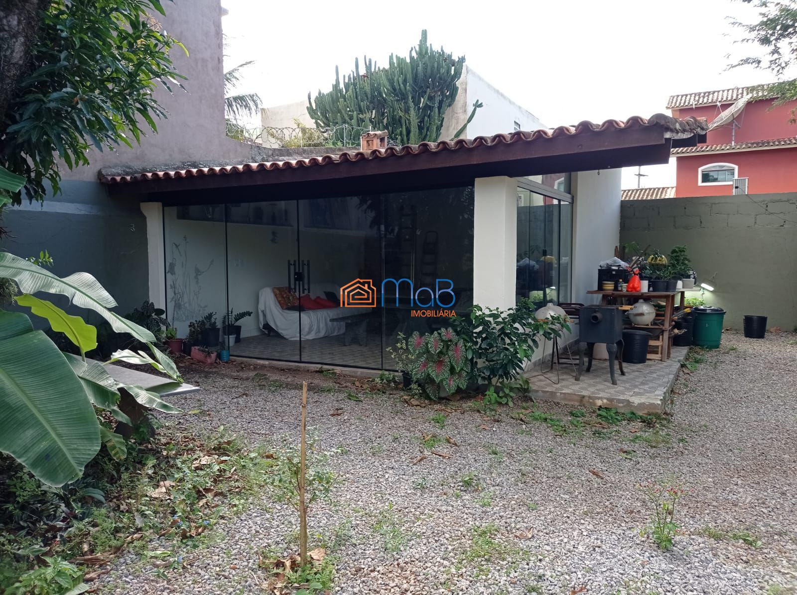 Casa à venda com 3 quartos, 208m² - Foto 11