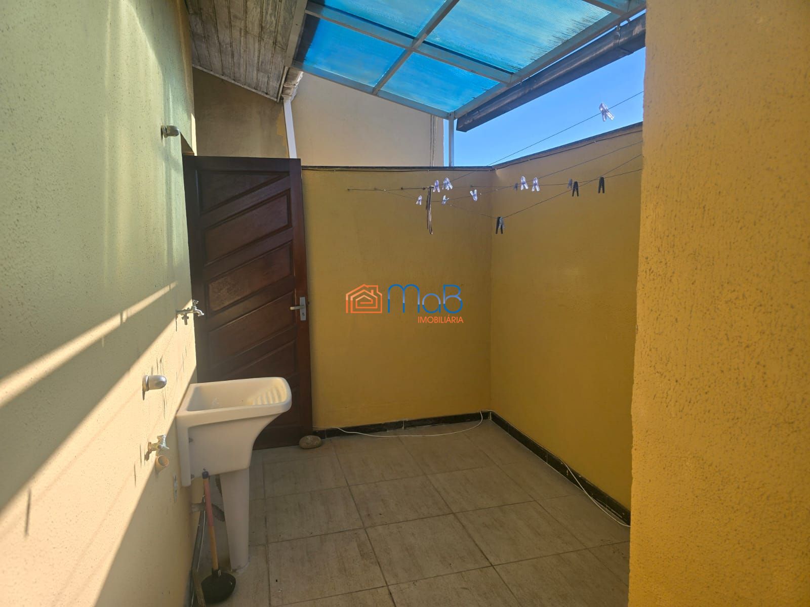 Cobertura com 01 suíte e terraço no novo horizonte